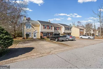 1684 Hunting Creek Drive SE, Conyers, GA 30013 - Photo 4