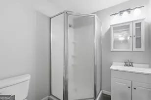 201 Cherokee Dr, Jackson, GA 30233 - Photo 18