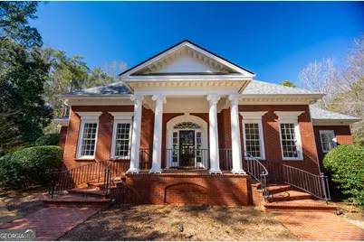 103 Woodchase Dr, Lagrange, GA 30240 - Photo 2