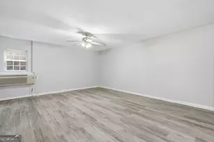 212 Chandler St, Calhoun, GA 30701 - Photo 12