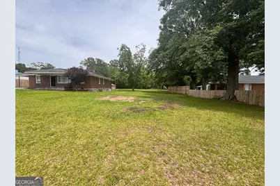 1034 Fairground Street SE, Conyers, GA 30012 - Photo 8