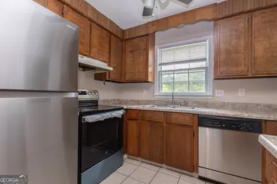 110 Stonefield Court, Warner Robins, GA 31093 - Photo 6