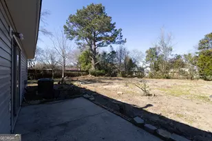 110 Stonefield Ct, Warner Robins, GA 31093 - Photo 16