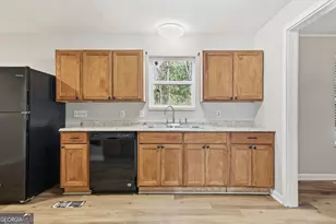 212 Chandler St, Calhoun, GA 30701 - Photo 18