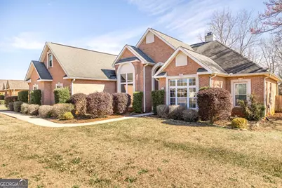 208 Twelve Oaks Drive, Warner Robins, GA 31088 - Photo 8