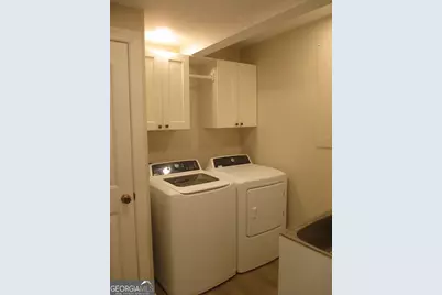 390 Bay Street, Baxley, GA 31513 - Photo 16