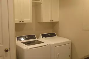 390 Bay St, Baxley, GA 31513 - Photo 16