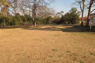 390 Bay St, Baxley, GA 31513 - Photo 6