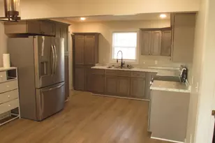 390 Bay St, Baxley, GA 31513 - Photo 12