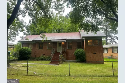 1702 Brookwood Circle NE, Milledgeville, GA 31061 - Photo 1