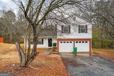 2247 Clayton Ridge, Lithonia, GA 30058 - Photo 2