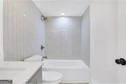 2396 Lawrenceville Highway #V, Decatur, GA 30033 - Photo 24
