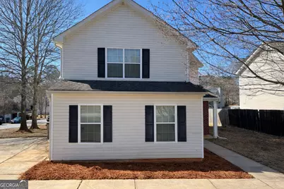 10769 James Drive, Jonesboro, GA 30238 - Photo 2