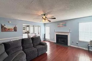 10769 James Dr, Jonesboro, GA 30238 - Photo 8