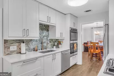 226 Cherokee Trail, Hinesville, GA 31313 - Photo 12