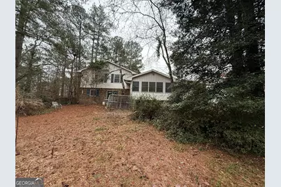 1614 Woodcrest Drive, Conyers, GA 30012 - Photo 4