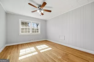 88 W New St, Winder, GA 30680 - Photo 26