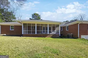 88 W New St, Winder, GA 30680 - Photo 44