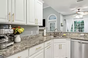 80 Providence Park Cir, Saint Marys, GA 31558 - Photo 8