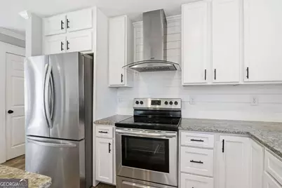 445 Arnold Avenue, Marietta, GA 30066 - Photo 4