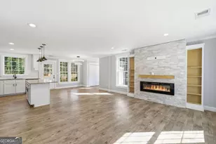 445 Arnold Ave, Marietta, GA 30066 - Photo 2