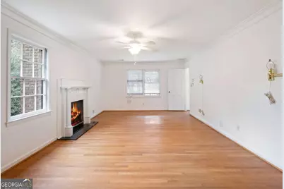 955 Landmark Drive, Atlanta, GA 30342 - Photo 32