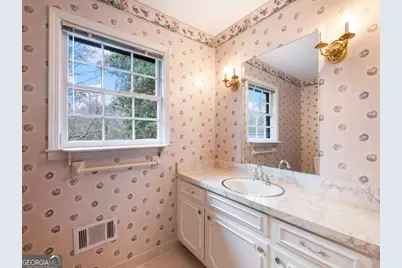 955 Landmark Drive, Atlanta, GA 30342 - Photo 36