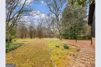 955 Landmark Drive, Atlanta, GA 30342 - Photo 56