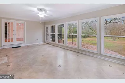 955 Landmark Drive, Atlanta, GA 30342 - Photo 24