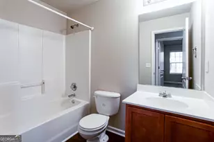 1255 Chinon Point, Lithonia, GA 30058 - Photo 24