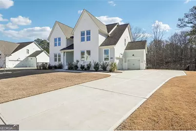 7945 Heritage Farm Court, Dawsonville, GA 30534 - Photo 4