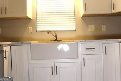 5811 Calico Court, Lithonia, GA 30058 - Photo 4