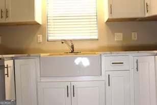 5811 Calico Ct, Lithonia, GA 30058 - Photo 4