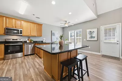 207 Meadow Lake Drive, Carrollton, GA 30116 - Photo 8