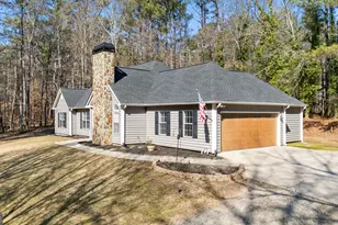 260 Ancient Oaks Ln, Newnan, GA 30263 - Photo 2