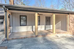 201 Ridgeway Rd, Canton, GA 30114 - Photo 2