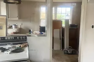 2022 E 39th St, Savannah, GA 31404 - Photo 6