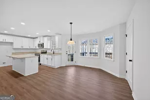 546 Creek View Dr, Hoschton, GA 30548 - Photo 14