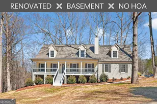 546 Creek View Dr, Hoschton, GA 30548 - Photo 1