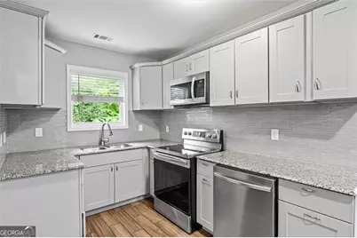 856 Bridgewater Street SW, Atlanta, GA 30310 - Photo 18