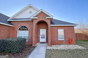 108 Manchester Ln, Byron, GA 31008 - Photo 2