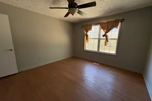 571 Ishman Ballard Rd, Newnan, GA 30263 - Photo 16