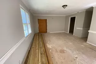 203 Farmbrook Pkwy, Stockbridge, GA 30281 - Photo 6