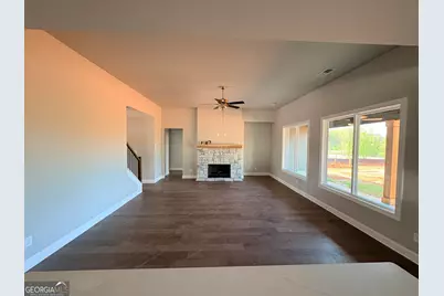 296 Grove Park, Senoia, GA 30276 - Photo 4