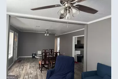 10 Grove Street, Hazlehurst, GA 31539 - Photo 2