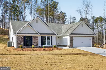 138 Airport Road #14, Canon, GA 30520 - Photo 1