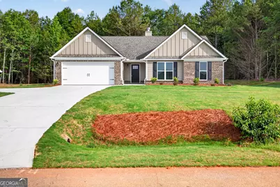 138 Airport Road #14, Canon, GA 30520 - Photo 1