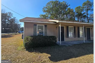 416 S Ashley Street, Kingsland, GA 31548 - Photo 1