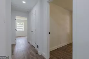 5207 Dixie Lake Rd, Union City, GA 30291 - Photo 18