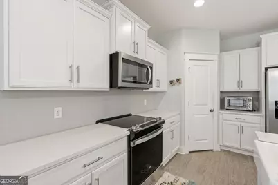 141 Mallory Place, Pooler, GA 31322 - Photo 8